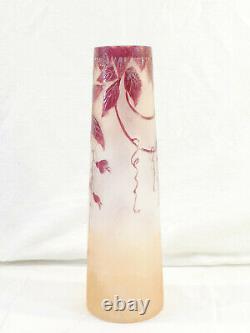Grand Vase LEGRAS rubis en verre givré degagé a l'acide ART NOUVEAU