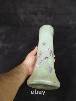 Grand Vase Legras émaillé décor violettes art nouveau verrerie Montjoye