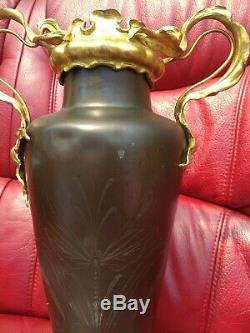 Grand vase Art Nouveau bronze doré papillon libellule 44cm