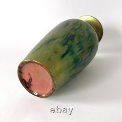 Grand vase Art Nouveau irisé vert à l'eosin Manufacture Zsolnay Pécs, 1900s