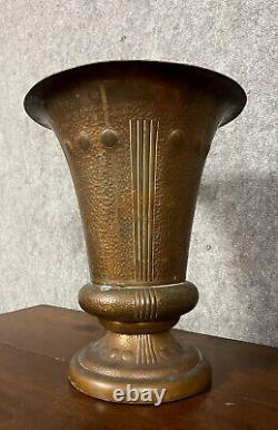 Grand vase Medicis époque Art Nouveau en laiton doré circa 1900