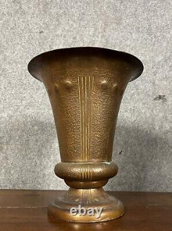 Grand vase Medicis époque Art Nouveau en laiton doré circa 1900