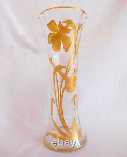 Grand vase aux iris en cristal de Saint Louis doré à l'or fin époque Art Nouveau
