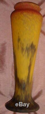 Grand vase balustre en pâte de verre art déco signé MULLER FRÈRES LUNÉVILLE