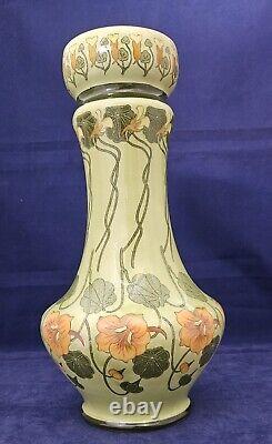 Grand vase en faïence de SARREGUEMINES décor Art Nouveau 3339