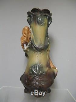 Grand vase en plâtre. Art nouveau. Jugendstil époque 1900. 50 cm