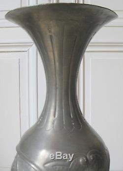 Grand vase etain epoque art nouveau 75 cm etain francais de Paris