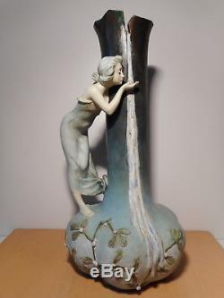 Grand vase statue sculpture terre cuite art nouveau A DE RANIERI décor femme gui