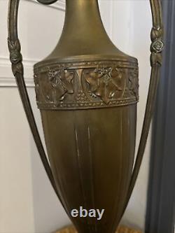 Grande urne vase en cuivre type amphore art nouveau Socle Marbre JUGENDSTIL