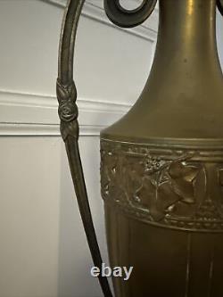 Grande urne vase en cuivre type amphore art nouveau Socle Marbre JUGENDSTIL