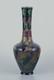 Hollande-Méridionale, Gouda. Vase Art Nouveau unique en céramique émaillée
