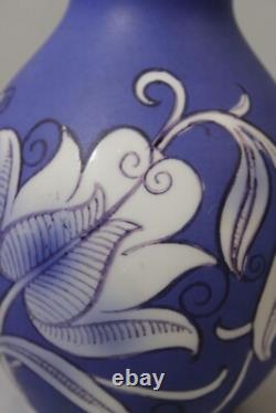 Hoyerswerda Glasbruk vase Art Nouveau opaline peinte Allemagne circa 1920