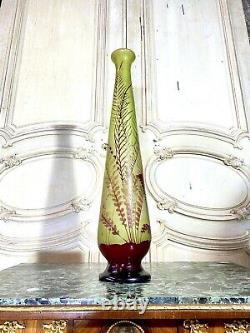 Important Vase Gallé Aux Fougères, Hauteur 62 Cm, Pate De Verre Art Nouveau