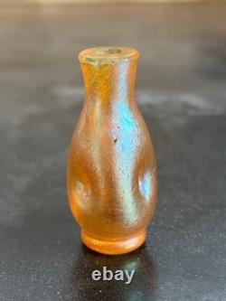 Johann LOETZ 1 Vase Miniature Irisé ou Tabatière. Art nouveau. Rare