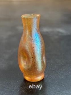 Johann LOETZ 1 Vase Miniature Irisé ou Tabatière. Art nouveau. Rare