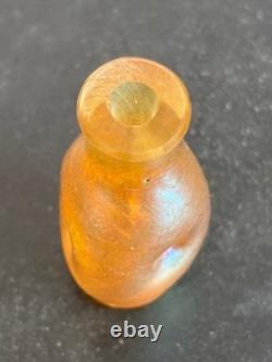 Johann LOETZ 1 Vase Miniature Irisé ou Tabatière. Art nouveau. Rare