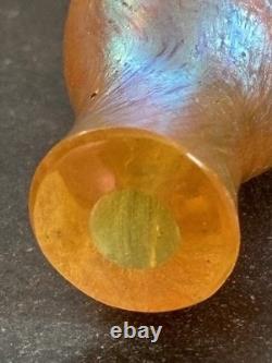Johann LOETZ 1 Vase Miniature Irisé ou Tabatière. Art nouveau. Rare