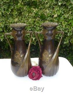 KANN Léon. ART-NOUVEAU. PAIRE DE VASES en BRONZE. DECOR de NARCISSES. FONTE de SIOT