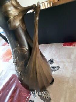 KANN Léon. ART-NOUVEAU. PAIRE DE VASES en BRONZE. DECOR de NARCISSES. FONTE de SIOT