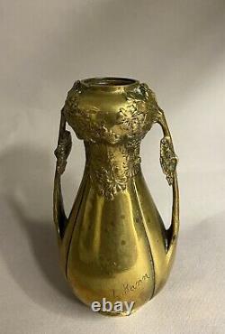 L Kann, vase en bronze art nouveau. Siot Paris