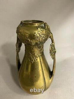 L Kann, vase en bronze art nouveau. Siot Paris