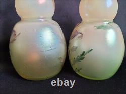 Loetz Arcadia / Paire de vases bilobés en verre irisé peint émaillé /Art Nouveau