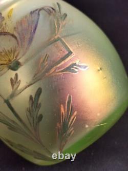 Loetz Arcadia / Paire de vases bilobés en verre irisé peint émaillé /Art Nouveau