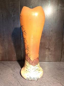 Long Vase Art Nouveau En Verre émaillé De Legras