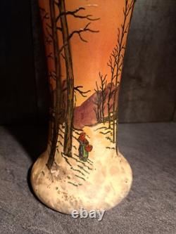 Long Vase Art Nouveau En Verre émaillé De Legras
