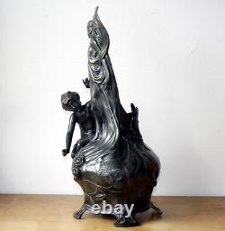 Magnifique Grand Vase Art Nouveau en étain argenté WMF Germany 1900 Hauteur 40cm