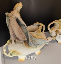 Magnifique Paire Vase Jardinières Biscuit Porcelaine 1900 Allemande Art Nouveau