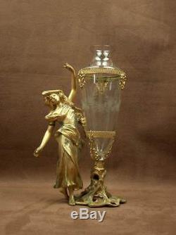 Magnifique Sculpture Femme Epoque Art Nouveau En Metal Doré Formant Vase
