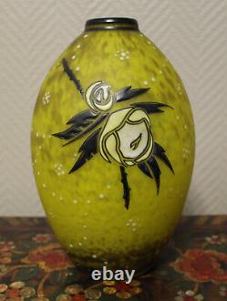 Magnifique vase art nouveau en pate de verre dégradé jaune Delatte Nancy