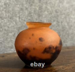 Muller frères a Luneville vase en verre marmoréen époque art nouveau