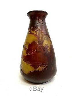 Muller freres luneville Vase Au Paysage Lacustre En Pate De Verre, Art Nouveau