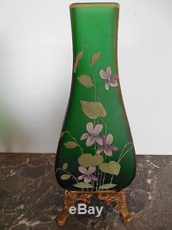 Paire De Vases En Verre Emaille, Socle En Bronze, Art Nouveau
