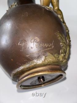 PREVOST D. (signé) Vase Art Nouveau En Bronze À Décor De Femme Et De Putto