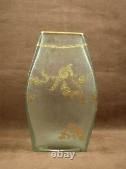Paire D'importants Vases En Verre Givre A L'acide Baccarat Art Nouveau