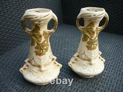 Paire De Vases Art Nouveau Porcelaine Royal Dux Autriche Vers 1900