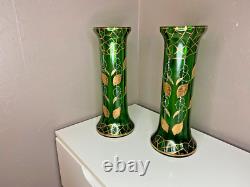 Paire De Vases Montjoye en Verre Teinté Vert Agrémentée De Dorures Art Nouveau