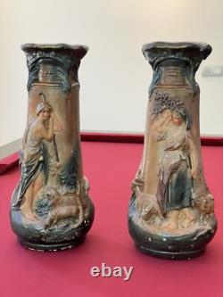 Paire Vases Plâtre Peint Signé CF Paris Art Nouveau Ancien H. 43 Cm Bergère