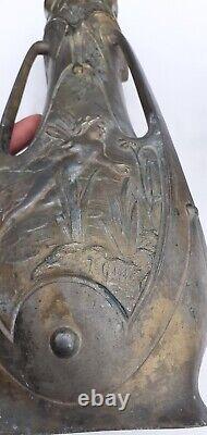 Paire Vases signé Jean Garnier Art Nouveau (1853-1910) en régule 3 faces H 38 cm
