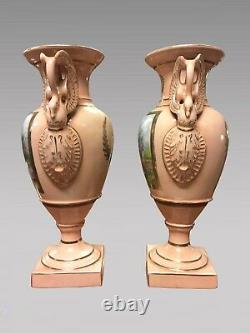 Paire de grands vases en porcelaine style Empire