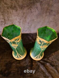 Paire de vases Art Nouveau, attribué à Legras, en verre peint émaillé