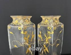 Paire de vases Art Nouveau attribuée à Baccarat