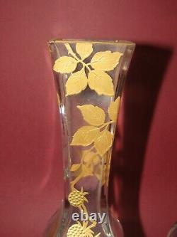 Paire de vases Baccarat en cristal émaillé or 19ème modèle ART NOUVEAU