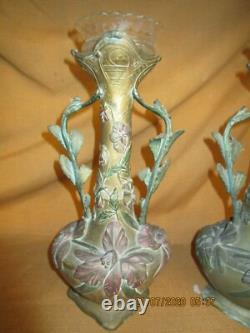 Paire de vases art nouveau en régule patine plusieurs tons / signés
