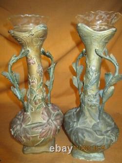 Paire de vases art nouveau en régule patine plusieurs tons / signés