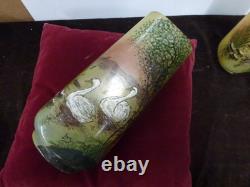 Paire de vases aux cygnes signés Legras, art nouveau, H 245mm