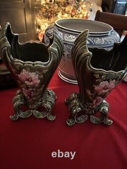 Paire de vases barbotine de Fives Lille décor floral Art Nouveau